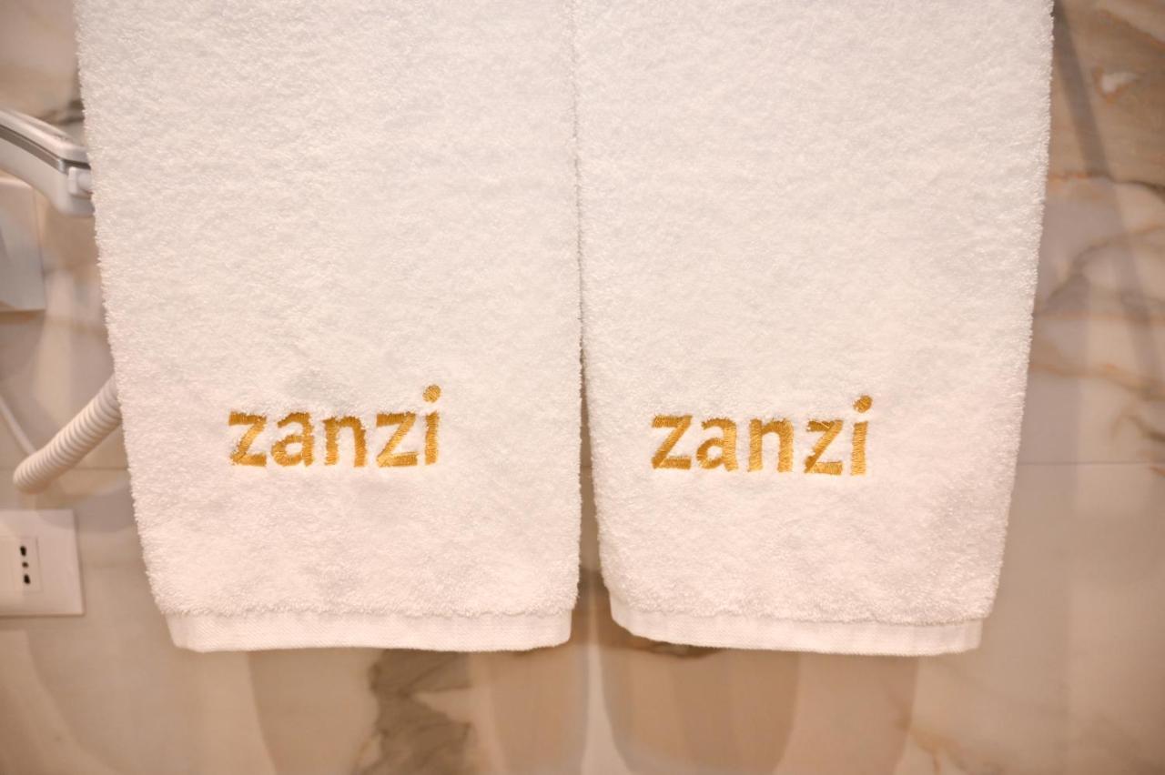 Hotel Zanzi Durrës Exteriör bild